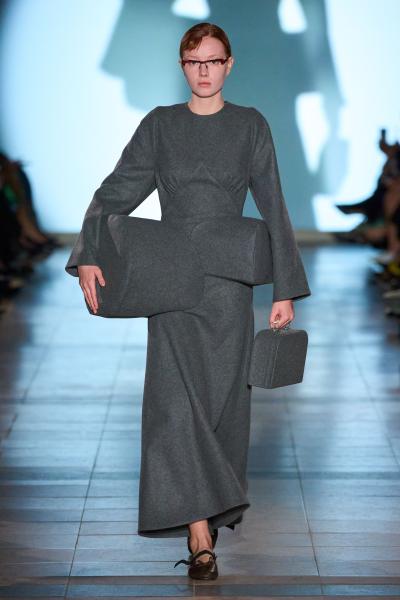 Julie Kegels 26FW035